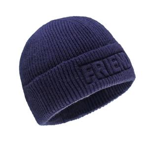 Bonnet en tricot côtelé personnalisé en gros avec logo en relief, bonnet en acrylique chaud pour l'hiver, pour streetwear, extérieur et usage quotidien, chaud - Product Image 4