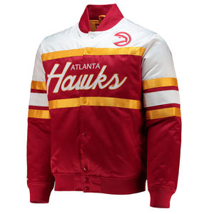 Chaqueta de béisbol con letras de satén Varsity de diseño personalizado genuino para hombre, chaqueta de bombardero de invierno bordada de poliéster OEM - Product Image 5