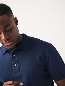 Camisas Polo de cuello de punto ajustadas al por mayor disponibles en tallas personalizadas con camisetas polo de calidad OEM de algodón a juego - Product Image 6