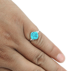 Precio al por mayor de alta calidad, anillo con forma de cojín de piedras preciosas de turquesa Natural de Plata de Ley 925 para mujer y niña, joyería hecha a mano - Product Image 2