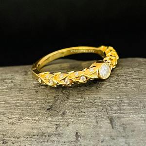 Anillo delicado Triticum diamante cultivado en laboratorio de oro macizo de 14K. - Product Image 3