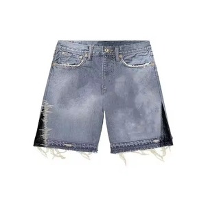 กางเกงขาสั้นผ้ายีนส์ลายกราฟิก Y2K วินเทจของผู้ชายเข็มขัดรัดเอวสูงสำหรับผู้ชายปักลายปักลำลองแนวสตรีท - Product Image 2