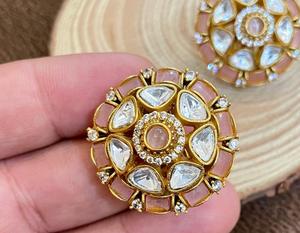 ต่างหูหินชุบทองที่ดูหรูหราสำหรับผู้หญิงเหมาะสำหรับงานปาร์ตี้งานแต่งงาน - Product Image 3