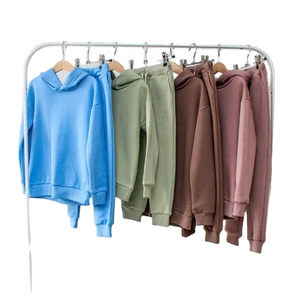 Vente en gros Tenues de jogging pour enfants Vêtements personnalisés pour enfants en coton uni Ensembles de survêtements Tenues de jogging pour enfants garçons - Product Image 5