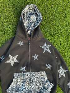 Nouvelle mode, vêtements de rue pour adultes, sweat à capuche à fermeture éclair très vendu, pantalon évasé doublé de satin, coton, imprimé personnalisé, survêtement avec strass - Product Image 4