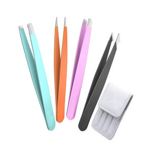 Pinzas para cejas con etiquetado de marca personalizada profesional con mango negro y punta afilada blanca para depilación de vello encarnado punta inclinada - Product Image 1