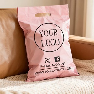 Buste per Spedizione Vestiti in <span class=keywords><strong>Plastica</strong></span> con Logo Personalizzato Stampato Buste Impermeabili in Polietilene con Manico - Product Image 5