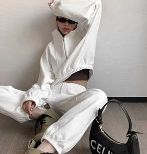 KY ACID WASH Distress Broderie Patch Slim Fit Survêtement Flare Sweat Suit Femmes Deux Extracteurs Vente En Gros-Sweat-Suits - Product Image 1