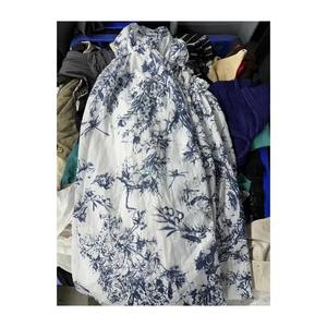 Vêtements d'hiver chauds de seconde main de Taiwan vêtements d'occasion en vrac - Product Image 4