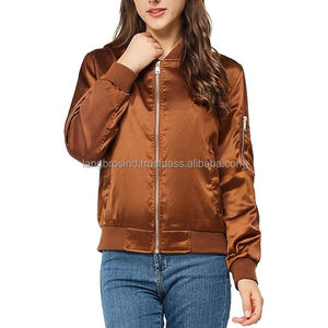 Chaqueta Bomber de satén de seda a la moda informal de alta calidad para mujer, diseño universitario corto transpirable grueso personalizado para invierno - Product Image 2