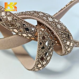 Cinta de diamantes de imitación multicolor con incrustaciones de cristal, material decorativo para la correa superior de sandalias y bolsos de mano - Product Image 2
