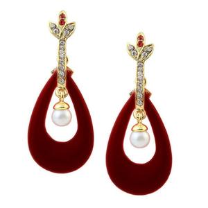 Kriaa 1305724 Maroon Stone Plaqué Or Dangler Motif Géométrique Or Rose Stud pour Mariages Avec Zircon Diamant Perle - Product Image 1