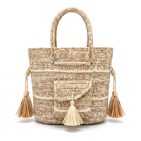 Sac fourre-tout de plage décontracté en raphia tressé fait main avec nœud à pompons, ouverture supérieure, deux poignées, pour voyage et usage quotidien, luxe