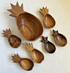 Bol à ananas sculpté, bois de teck/singe, bol en bois sculpté à la main bol de service en bois fait main à vendre - Product Image 2