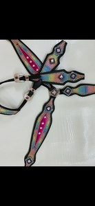 Ensemble de sellerie en cuir occidental pour chevaux, pour le barrel racing, le roping et l'équitation en randonnée, disponible au prix d'usine - Product Image 6