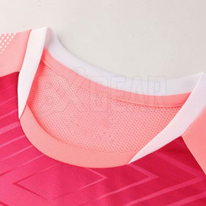 Venta al por mayor uniforme de fútbol diseño personalizado disponible tela de alta calidad de secado rápido y transpirable adecuado para deportes de equipo - Product Image 2