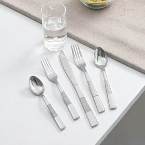 Juego de Cubiertos de Acero Inoxidable Ecológico con Acabado de Lujo para el Hogar y Regalos |   Cubiertos Elegantes para Fiestas - Product Image 6