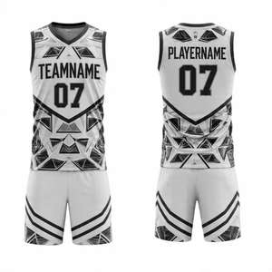 Ensemble d'uniformes de basket-ball sur mesure avec logo personnalisé, directement de l'usine, 100% polyester, imprimé, pour hommes, en vente en ligne - Product Image 4