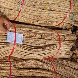 วัสดุผักตบชวาแห้งแบบบิดเป็นมิตรต่อสิ่งแวดล้อมและย่อยสลายได้ทางชีวภาพจากเวียดนาม - Product Image 2