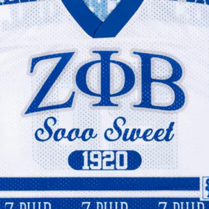 เสื้อเจอร์ซีย์ฟุตบอลทรงโอเวอร์ไซส์สีขาว Zeta สำหรับผู้หญิง เสื้อกีฬาตาข่ายสไตล์สมาคมนักศึกษาหญิงกรีก Zeta Phi Beta 1920 - Product Image 3