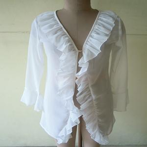 Couverture courte de conception Paisley noire unie avec encolure en V devant deux liens broderie de dentelle manches courtes option de taille plus - Product Image 4