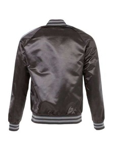 Veste en satin brodée personnalisée pour homme ou femme, veste bomber réversible à impression réfléchissante, veste pour homme de haute qualité en gros - Product Image 5