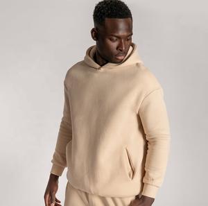 Conjunto de chándal de 2 piezas de algodón personalizado OEM para hombre, ropa de entrenamiento para correr en el gimnasio con pantalones de chándal para uso deportivo o informal - Product Image 6