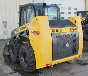 used 2019 New Holllands L216 Skid Steer Loader 60HP Compact Radial Lift Loader For Sale - Product Image 4