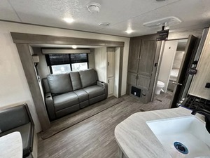 PROVEEDOR DE NUEVAS caravanas de viaje For rest River Aur ora 23MKS 2025 en venta para camping y viajes - Product Image 3