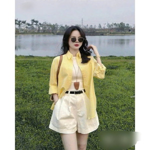 ชุดดี3ชิ้นเสื้อผ้าร้อนสำหรับผู้หญิงเสื้อสั้นบรรจุภัณฑ์ออกแบบได้ตามต้องการแฟชั่นธรรมชาติของผู้ผลิตเวียดนามซักได้ - Product Image 4