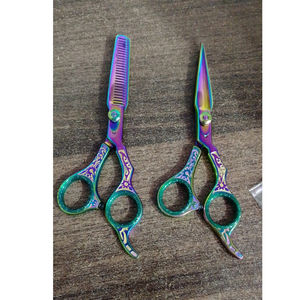 Vente en gros de ciseaux de barbier droitier ciseaux de coupe de cheveux de salon exigeants avec lame en acier inoxydable - Product Image 5