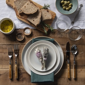 Ensemble de couverts en argent en acier inoxydable coûteux avec poignée en résine de corne pour la maison ensembles de couverts de vaisselle de table de mariage - Product Image 4