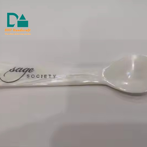 Cuillère de luxe en nacre, couverts élégants pour la restauration hôtelière et les complexes hôteliers, vente en gros premium pour l'exportation - Product Image 2