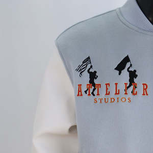 Chaquetas Varsity Personalizadas al por Mayor con Logotipo, Parches de Lana, Bordado Chenille, Chaqueta de Invierno, Ropa de Calle, Chaquetas Varsity Modernas para Hombre - Product Image 4