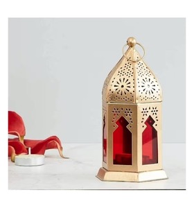 Export Quality <b>Vintage</b> Inspired Metal Candle Lantern for Home Decor and <b>Outdoor</b> <b>Lighting</b> Available at Wholesale Price - Product Image 4