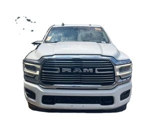 Dodge Ram 2500 Laramie Crew Cab 4WD 2024 Usada, Gasolina/Gasóleo, Turbo, Volante a la Izquierda, Ruedas Cromadas, Asientos de Cuero, Techo Panorámico Automático - Product Image 1