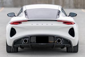 Lottuus Emira V6 First Edition 2024, Gasolina, Bajo Kilometraje - Product Image 3