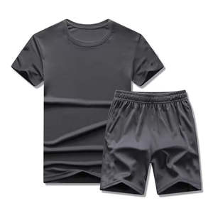 OEM Survêtements chemise courte personnalisés de haute qualité pour hommes ensembles de shorts de sport d'été respirants en deux pièces avec motifs imprimés décontractés - Product Image 1