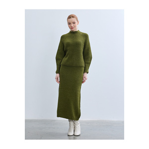 Falda Midi para Mujer como Parte de un Conjunto de Suéter - Product Image 3