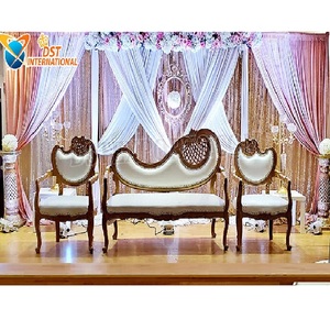 Grand ensemble de canapés de scène de mariage italien Ensemble de canapés de scène de mariage éminent pour la mariée, le marié, la fleur Décor de mariage Ensemble de canapés de scène - Product Image 1