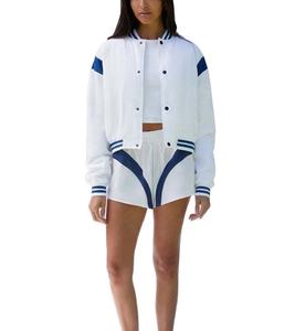 Chaqueta de bombardero de satén en blanco personalizada para mujer, venta al por mayor, chaqueta de béisbol abotonada transpirable reversible de satén universitario personalizada para mujer - Product Image 4