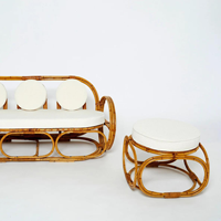 Ensemble canapé moderne et élégant en rotin incurvé avec tabourets ronds mobilier d'intérieur et d'extérieur de luxe pour villa salon appartement maison
