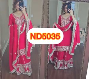 Set di design Plazzo e Dupatta con ricamo pesante lavoro elegante abito etnico per feste matrimoni e abbigliamento festivo - Product Image 2