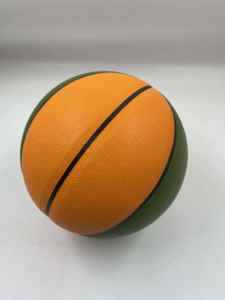 บาสเก็ตบอลยางขนาดสำหรับเล่นบาสเก็ตบอลกลางแจ้งและในร่มสไตล์สตรีทคอมโพสิตสีสันสดใส - Product Image 6