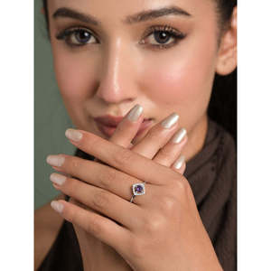 Anillos de Plata de Ley 925 de Primera Calidad para Mujer, Chapados en Rodio con Amatista en Engaste de Bisel - Product Image 3