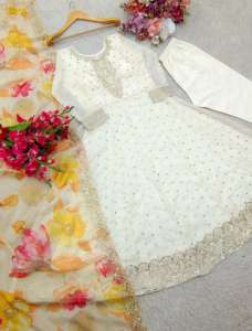 Robe longue Anarkali pour femmes de qualité supérieure Georgette broderie séquence travail pour les mariages et les fêtes tenue de mode d'été inde - Product Image 4