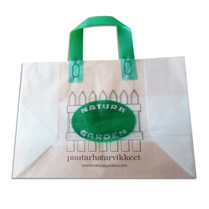 Sacs de transport en plastique à boucle souple en polyester personnalisés de haute qualité produits au Vietnam avec poignées faciles à transporter, également appelés sacs à poignée - Product Image 3