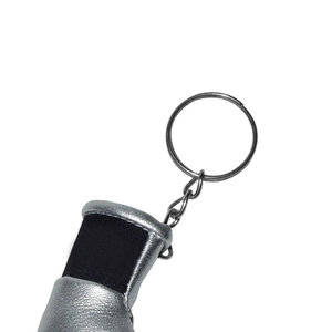 พวงกุญแจถุงมือชกมวยทำจากหนัง PU ขนาดเล็กพร้อมพวงกุญแจสแตนเลสสตีลสีเงินของขวัญที่ดีที่สุดสำหรับนักมวย - Product Image 6