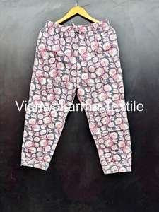 Ensemble de pyjama pour femmes en coton 100% à col en V imprimé floral avec taille élastique pour l'été et le printemps, doux et à séchage rapide - Product Image 5