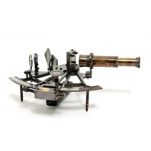 เข็มทิศเรือทองเหลืองเยอรมัน พร้อมกล่องไม้เนื้อแข็ง งานแฮนด์เมด คุณภาพพรีเมียม ขายส่งราคาถูก สำหรับตกแต่ง - Product Image 5